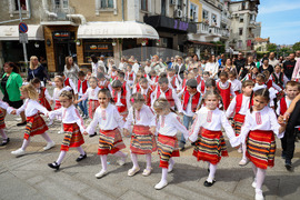 Бургас - 24 май - празнично шествие