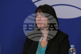 Национален пресклуб на БТА - проект - закриване - Диляна Гитева