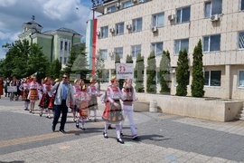 Търговище - 24 май - празнично шествие