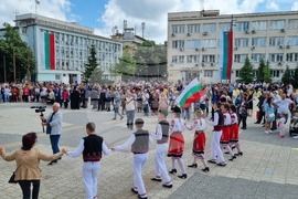 Търговище - 24 май - празнично шествие