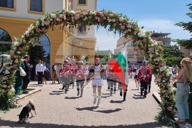 Сливен - 24 май - шествие