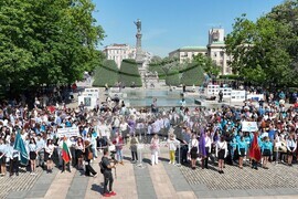 Русе - 24 май - празнично шествие