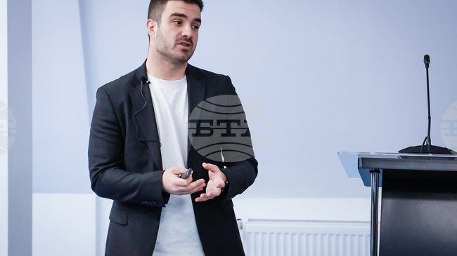 "В някои моменти от квалификацията при 19-годишните видяхме най-добрата версия на нашите таланти", доволен е директорът в БФС Лъчезар Димов