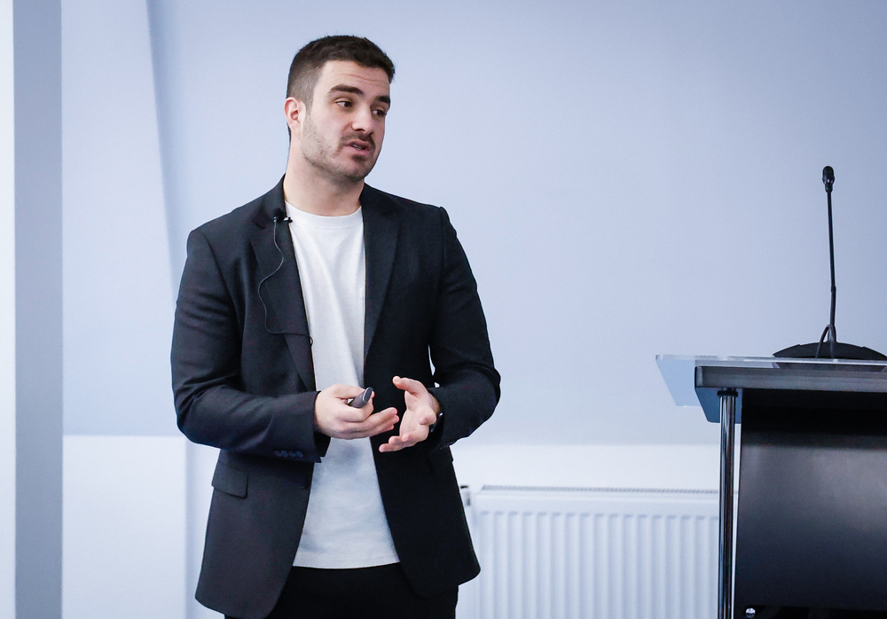 Шефът на ДЮФ в БФС Лъчезар Димов: "Нашата цел е да изградим силно поколение"