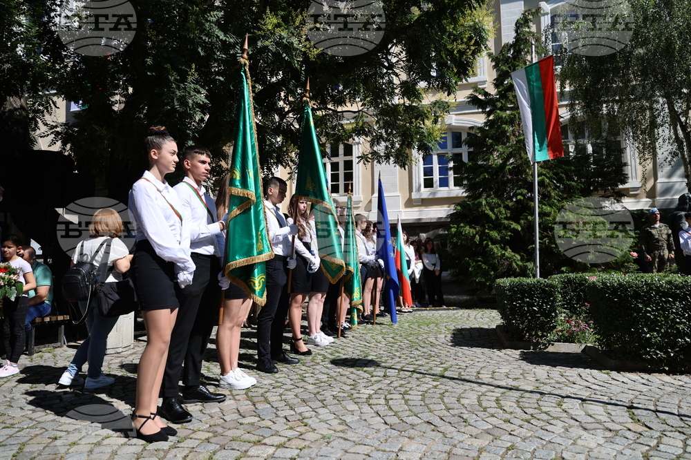 Пловдив - 24 май - празнично шествие