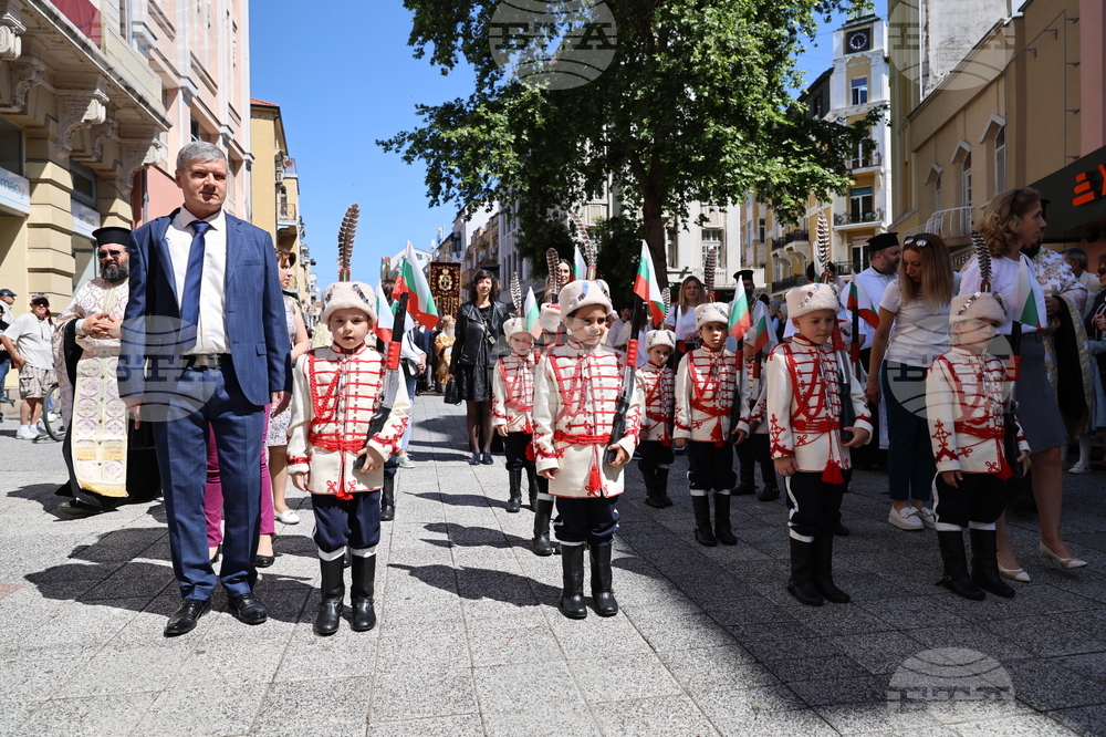Пловдив - 24 май - празнично шествие
