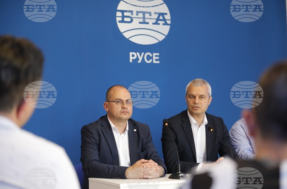 Национален пресклуб на БТА-Русе - пресконференция на партия "Възраждане"