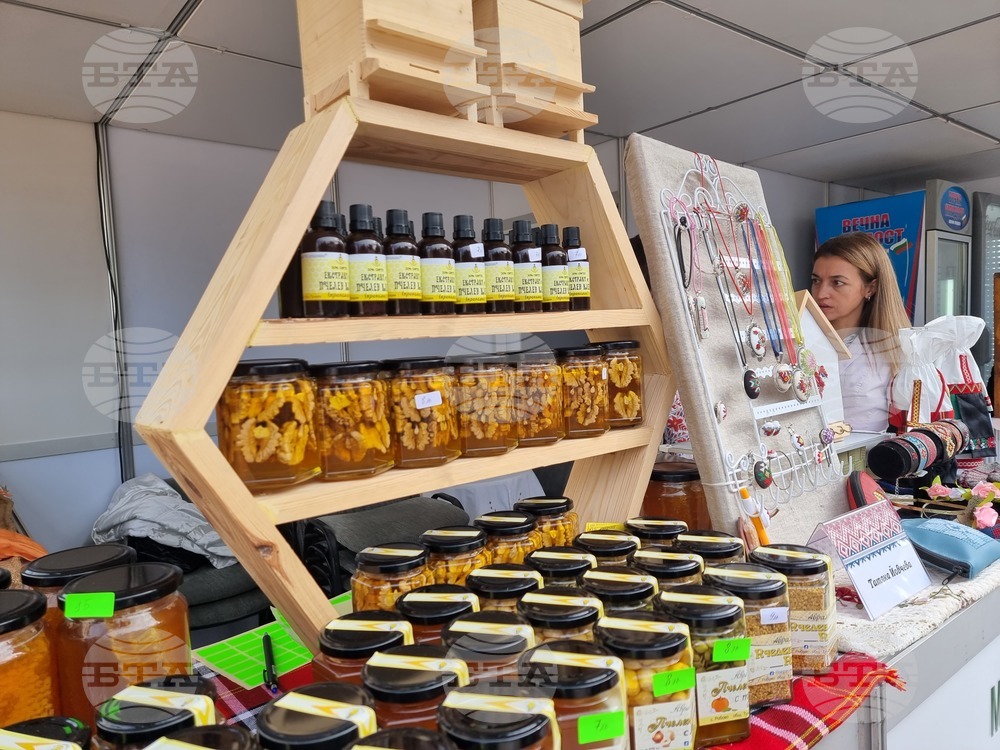 Ямбол - изложение - производители