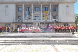 Троян - 24 май - шествие - концерт