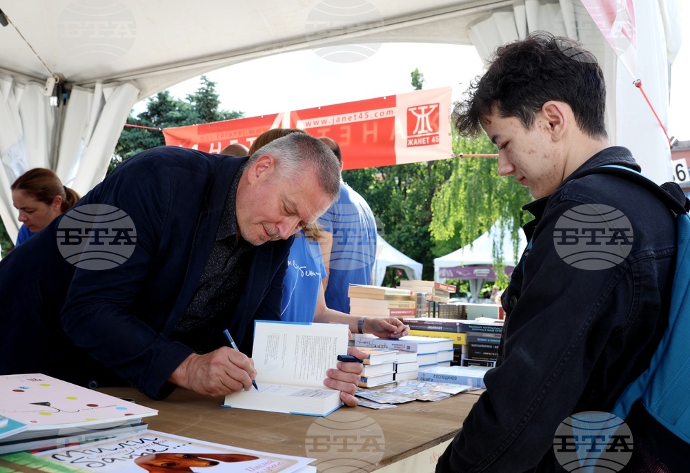 Пролетен панаир на книгата 2024 - Георги Господинов и Анджела Родел