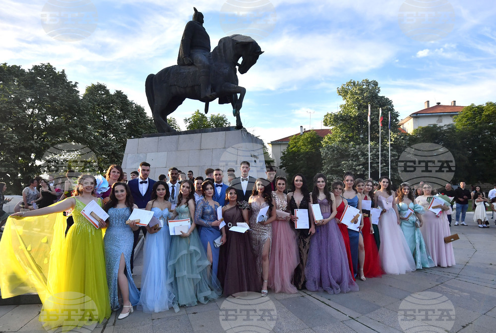 Исперих - випуск 2024 - абитуриенти