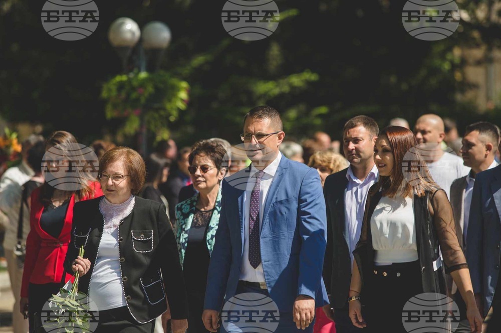 Ирена Анастасова от Троян: БСП ще отстоява за финансиране на образованието не по-малко от 5% от БВП