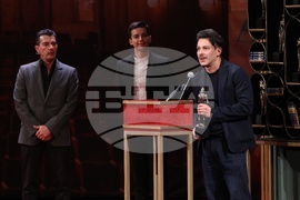 Театър "Българска армия" - награди "Аскеер"