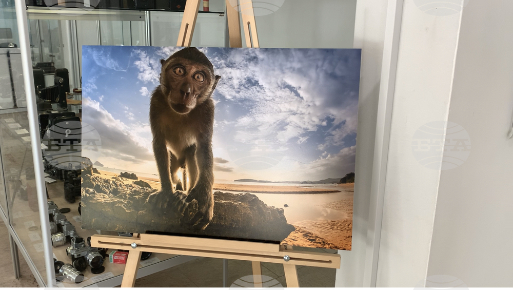 Фотографът Минко Михайлов представи красотата и колорита на Азия в едноименната си изложба в Казанлък