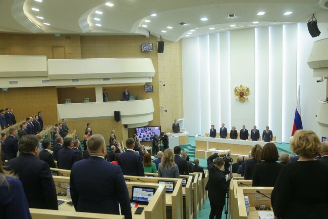 Горната камара на руския парламент одобри законопроекта за конфискация на имуществото на осъдените за дискредитиране на армията