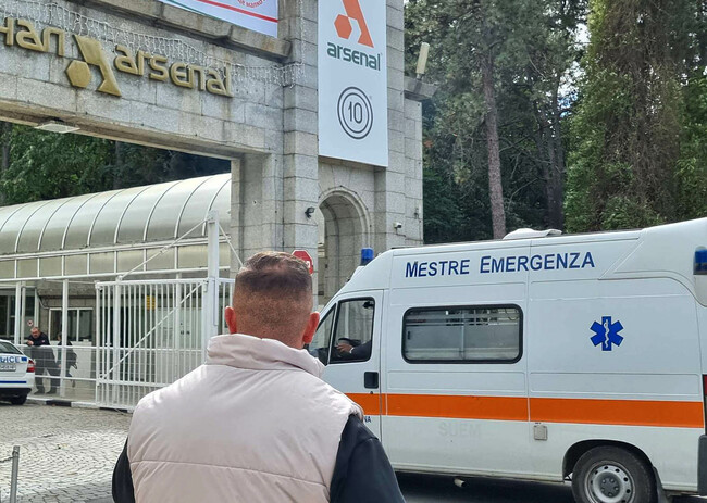 Най-вероятно трима са загиналите при инцидента в "Арсенал", съобщи за БТА директорът на дружеството Николай Ибушев
