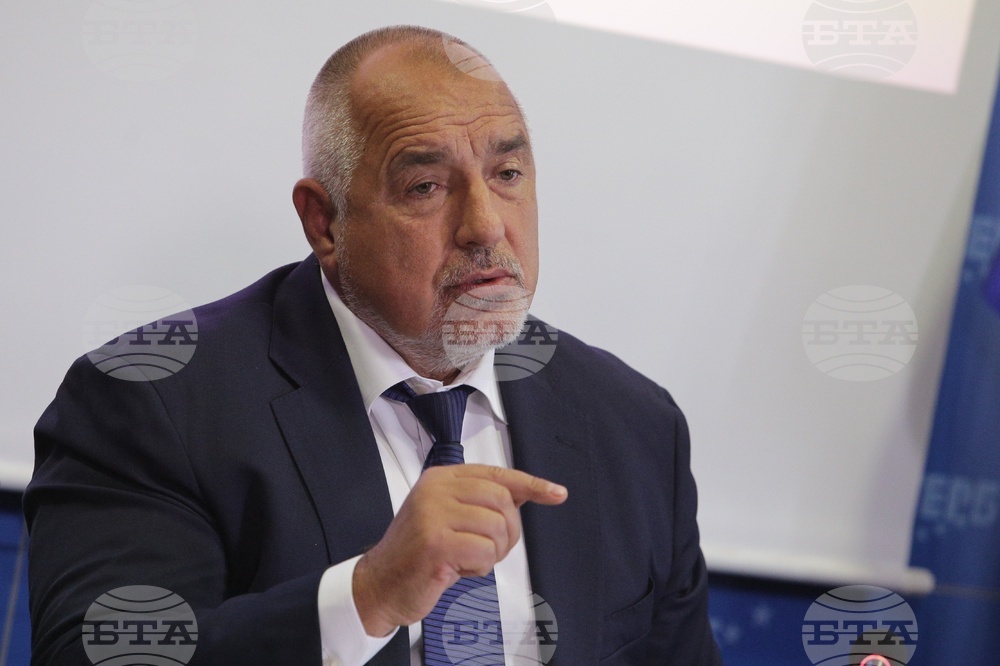 С „Възраждане“ имаме идеологически различия и няма как да направим правителство, заяви Бойко Борисов
