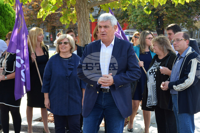 Русе - КНСБ - протестна акция