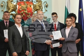 Румен Радев - Награда „Джон Атанасов“ - отличия