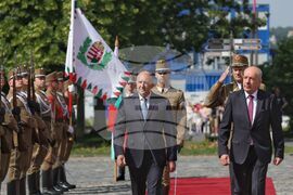Унгария - Румен Радев - Тамаш Шуйок - посрещане