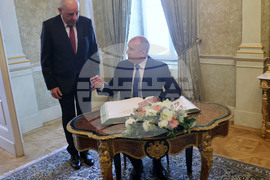 Унгария - Румен Радев - Тамаш Шуйок - среща