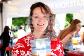 Пролетен панаир на книгата - "Внезапни сънища" - Лора Динкова