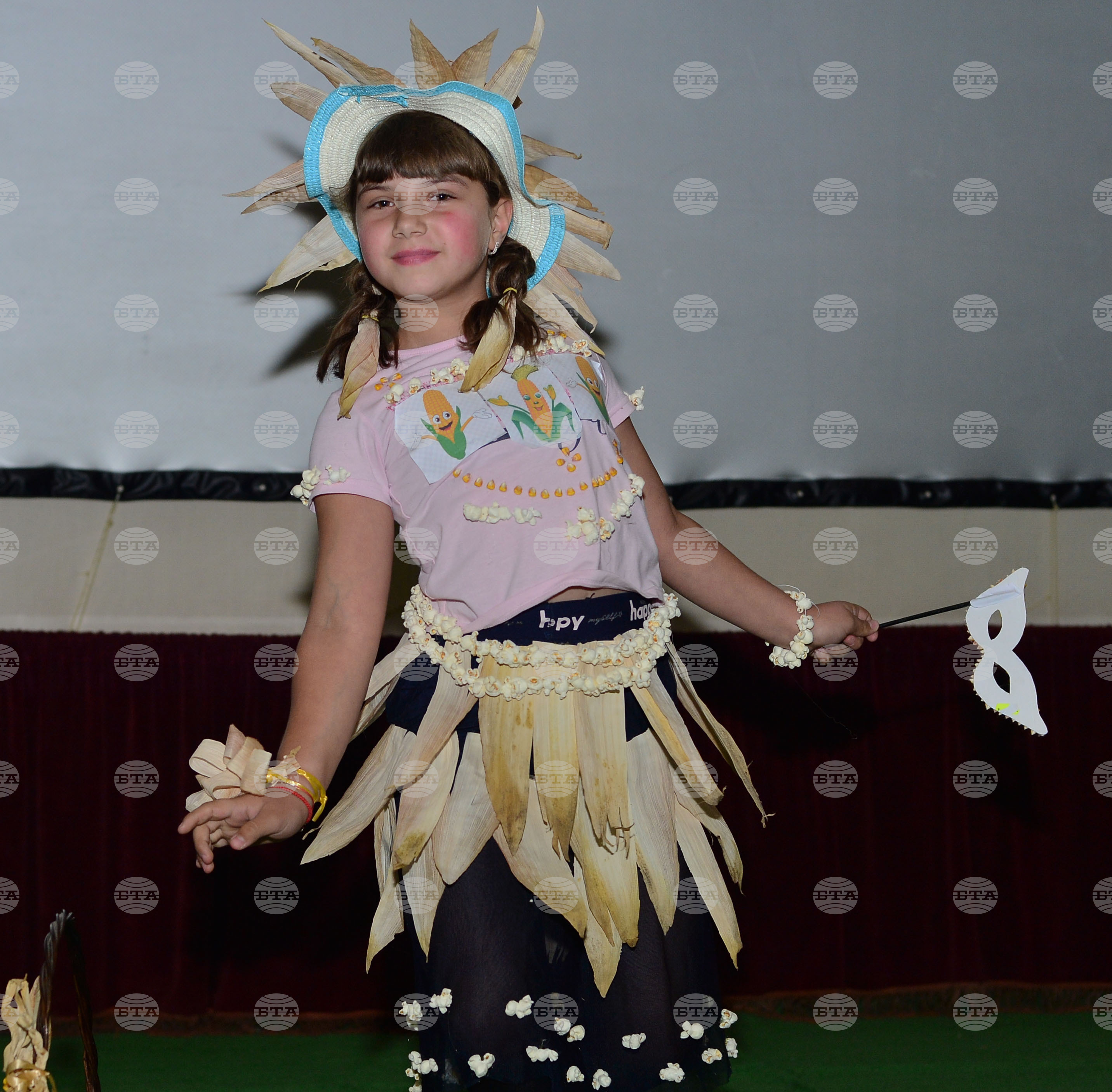 Исперих - "Панаир на царевицата" - конкурс за карнавален костюм