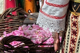 Казанлък - Музей на розата - розоварене