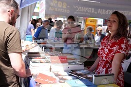 Пролетен панаир на книгата - "Внезапни сънища" - Лора Динкова