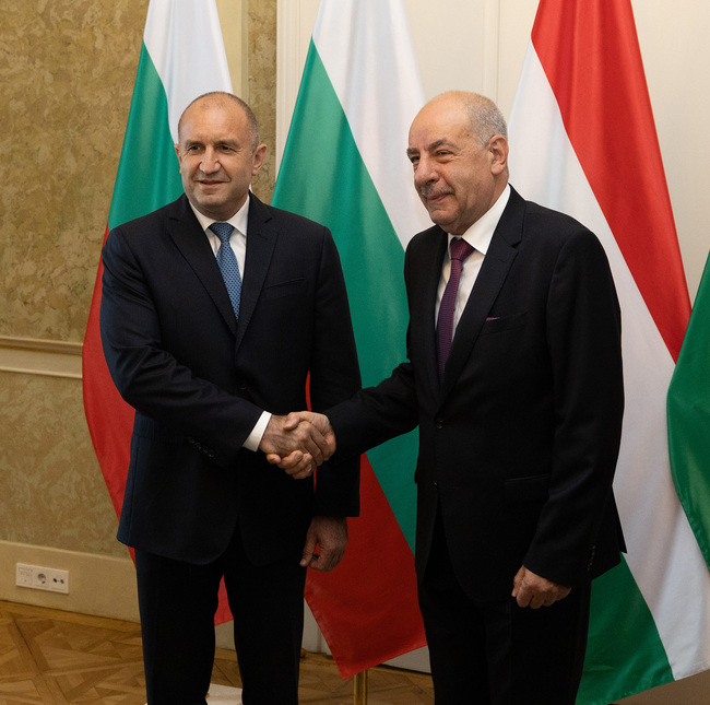 Румен Радев: България и Унгария ще продължават да работят заедно за сигурността и мира в Европа