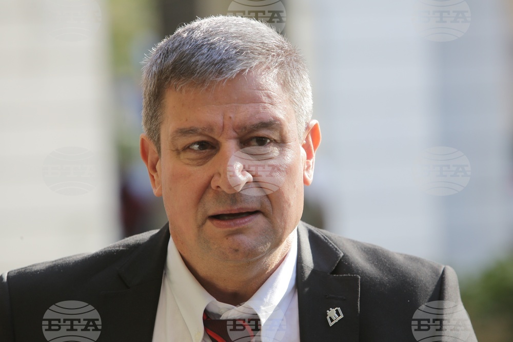 Международен ден на учителя - отбелязване - Юлиян Петров