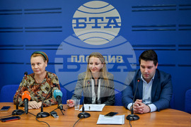 Пловдив - Пресклуб БТА - Демократична България - пресконференция