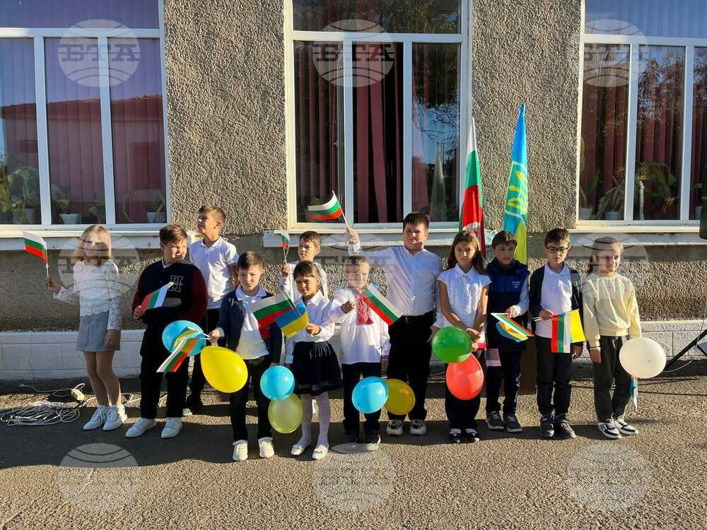 Българското неделно училище в Криничное отвори врати за новата учебна година