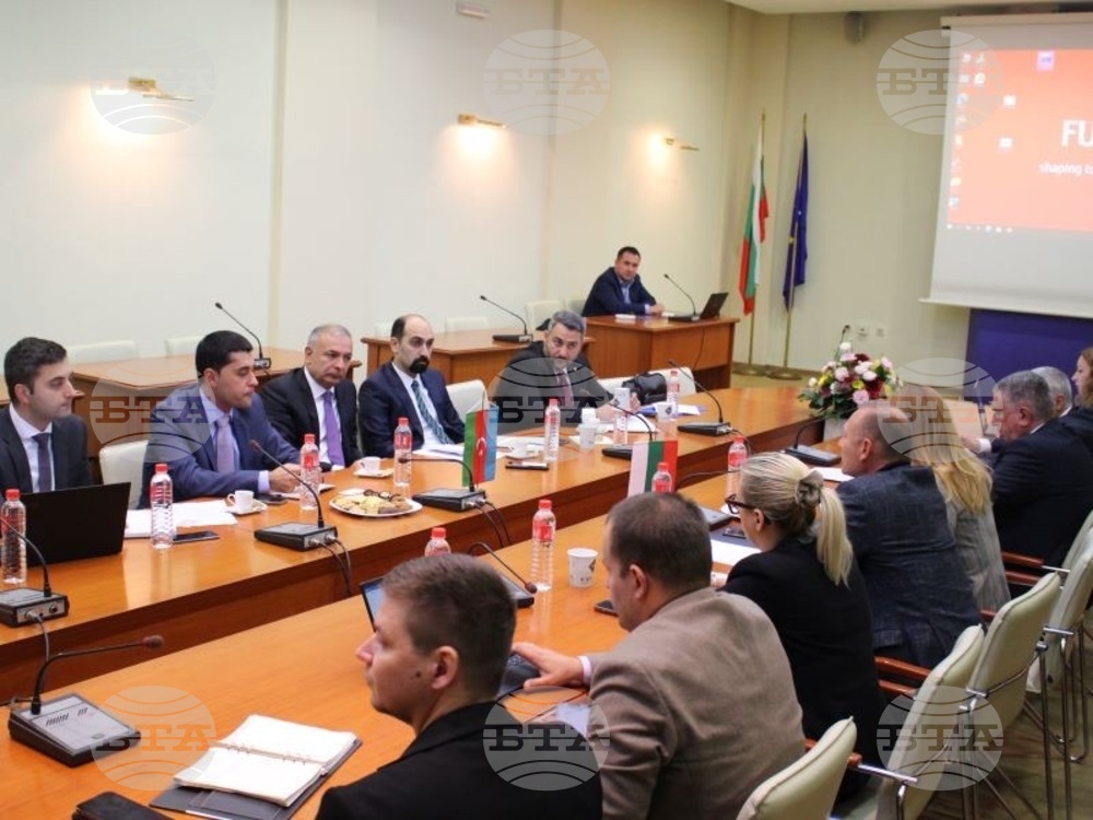 Energy Minister Discusses Cooperation Opportunities With Azerbaijan's State Energy Company SOCAR