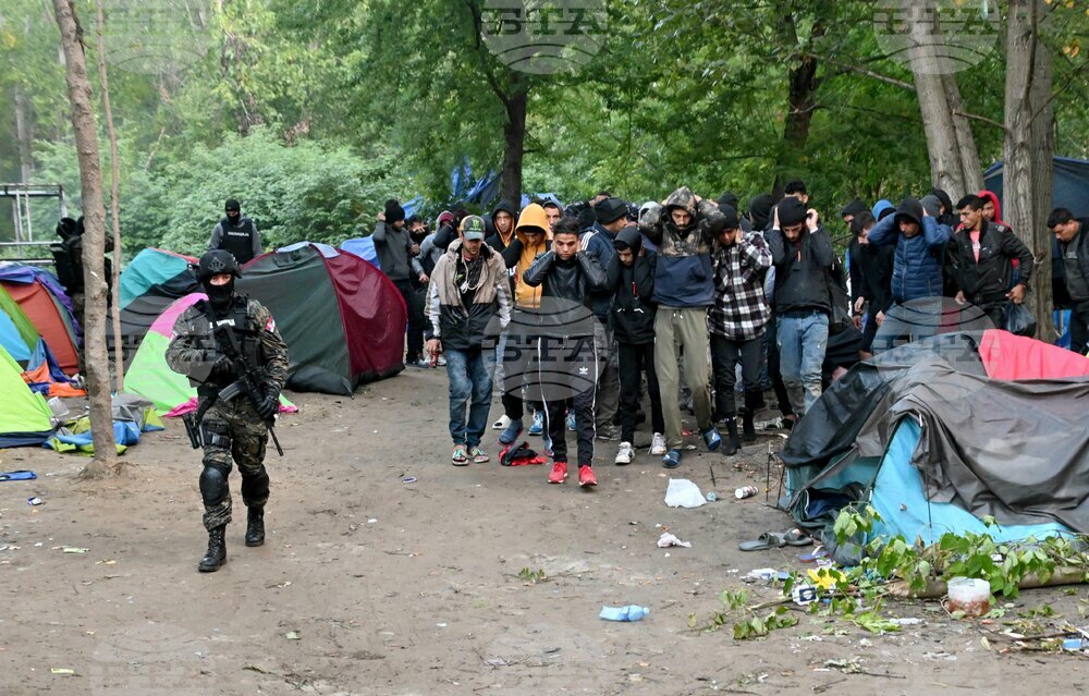 Сърбия е заплашена от хуманитарна криза, ако не увеличи капацитетите си за настаняване на мигранти