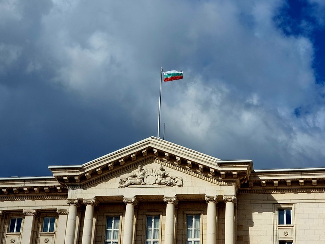 Кабинетът ще представи на Народното събрание доклад, свързан с бъдещето на комплекса „Марица-изток“