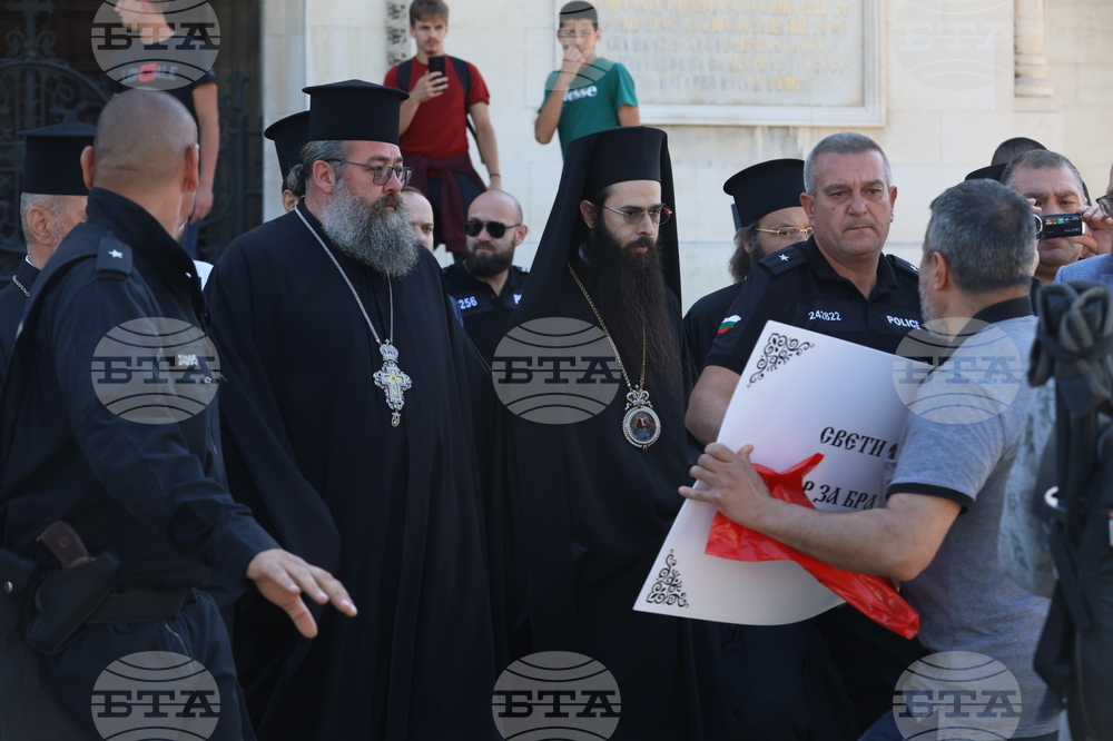 Свети синод - Знеполският епископ Арсений е новият Сливенски митрополит