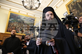 Свети синод -  Знеполски епископ Арсений - обявяване за Сливенски митрополит - церемония