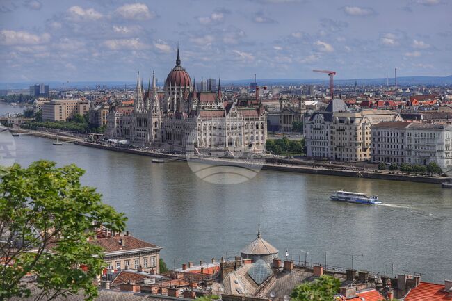 България е мост между Европа и Азия, като осигурява достъп до пазари с 1,3 млрд. души, каза Невена Стоянова, ръководител на СТИВ в Будапеща 