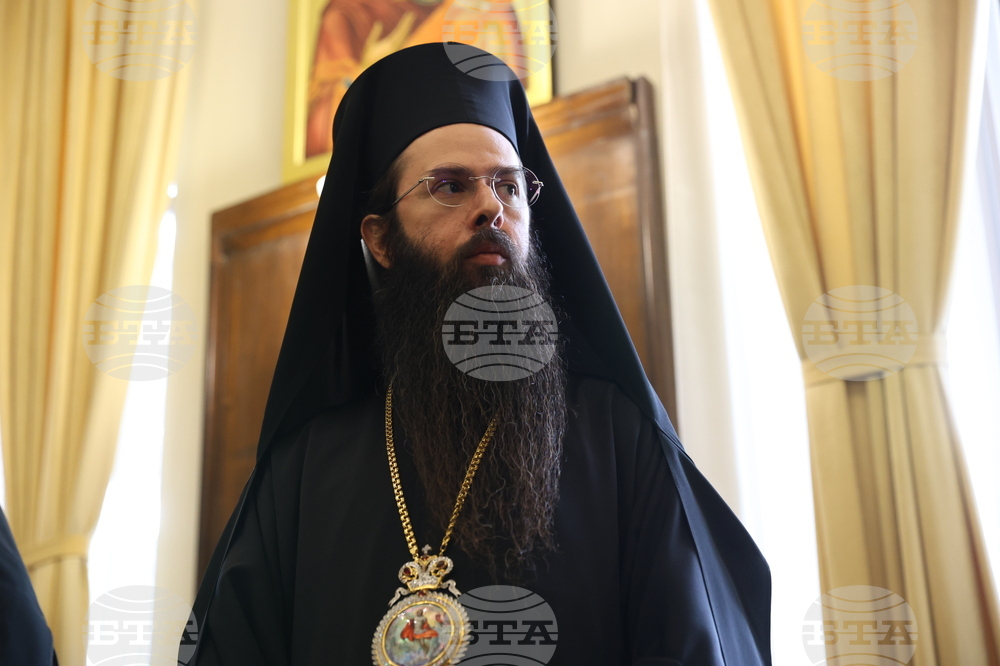 Свети синод - Знеполският епископ Арсений е обявен за Сливенски митрополит - церемония