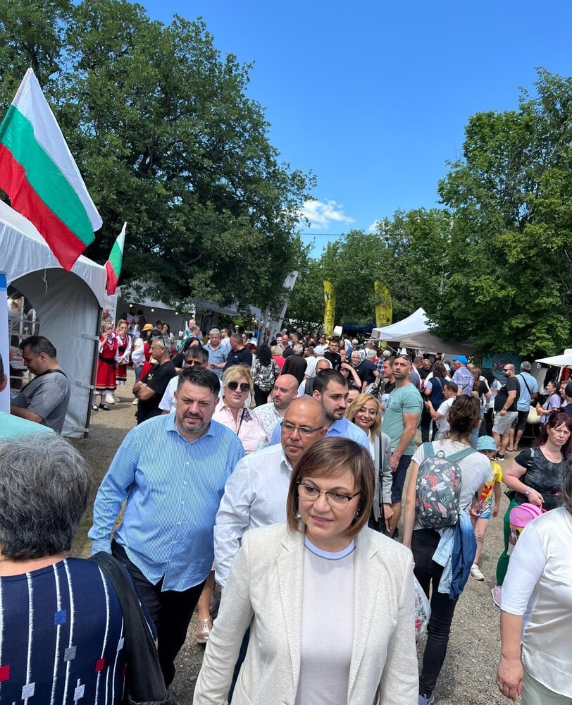 Нинова на събора на овцевъдите: Безмитният украински внос убива родното производство. Да се спре