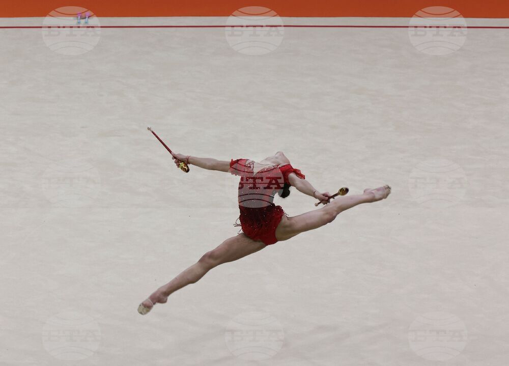 Унгария - Художествена гимнастика - Европейско първенство - Елвира Краснобаева - съчетание с бухалки