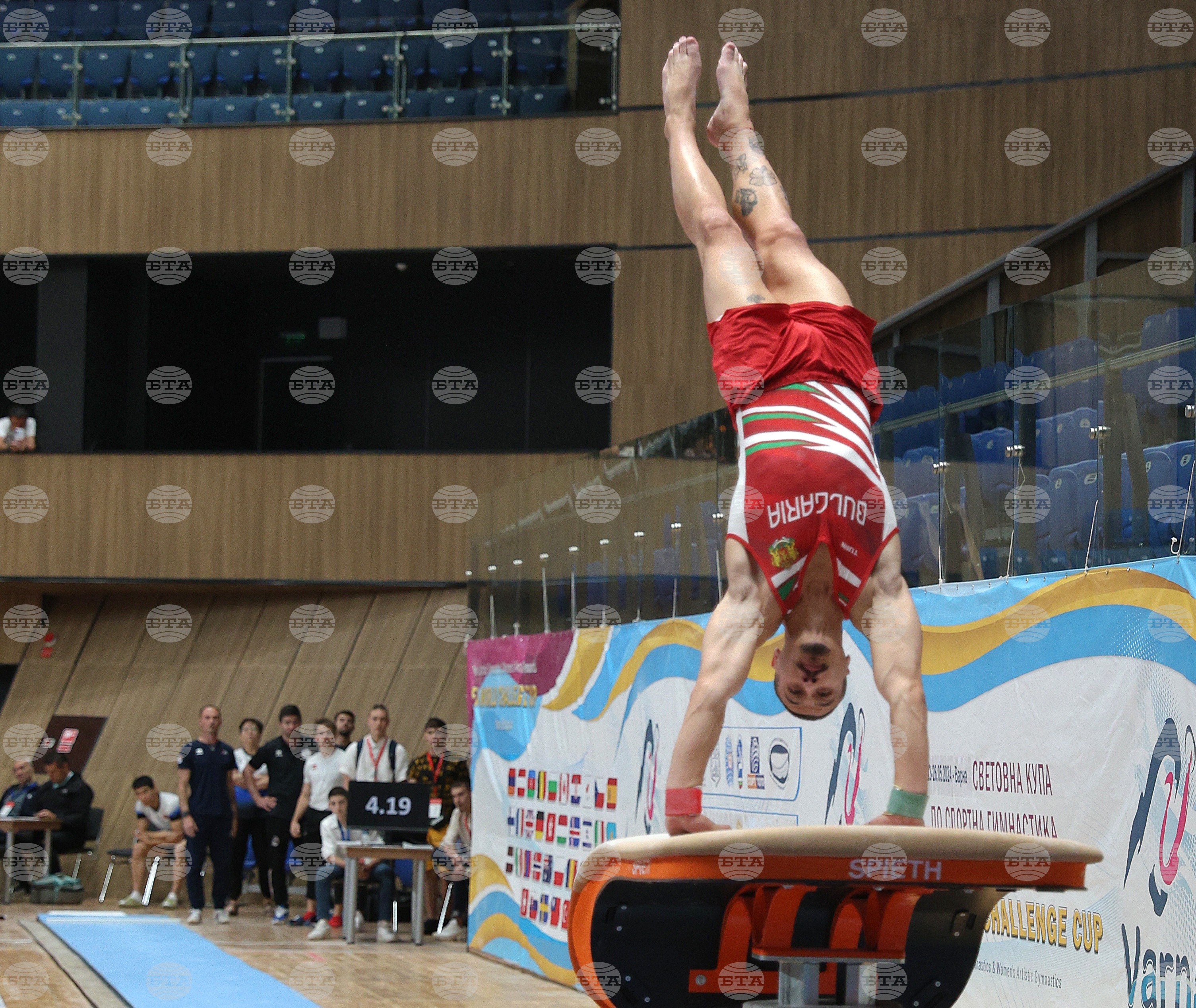 Încă trei finale pentru sportivii bulgari la Cupa Mondială de gimnastică sportivă din Baku  