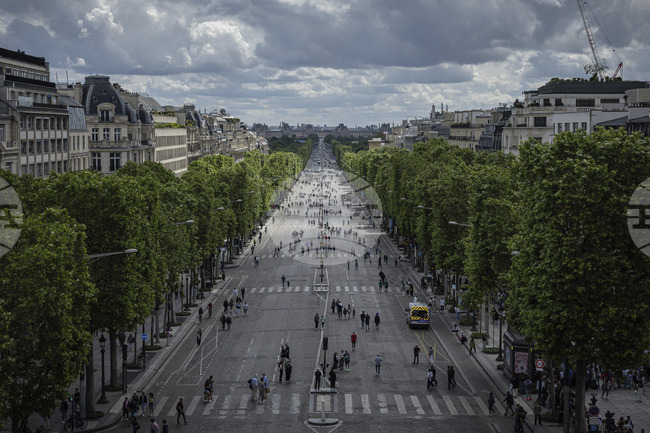 Годишната инфлация във Франция достига 0,8 на сто през март, сочат окончателните статистически данни