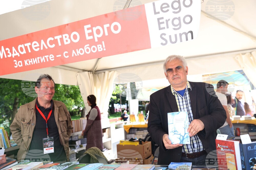 Пролетен панаир на книгата - Шатра 4 -  "Среща с автограф" - Маргарит Жеков