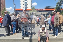 Турция - пенсионери - протест