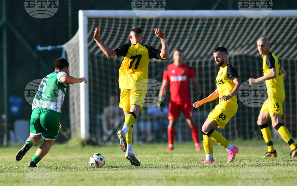 Исперих - футбол - "Бенковски" - "Черноломец"