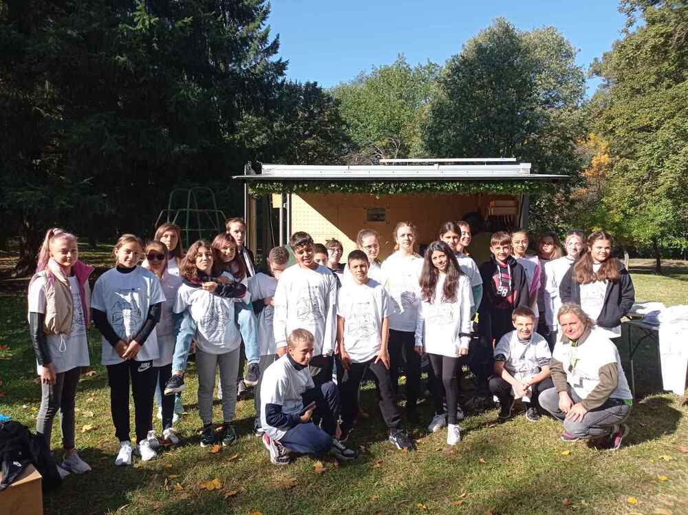 ЮЗДП ДП и ученици отбелязаха празника на Благоевград с „Горичка в количка“ сред природата