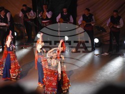 С тържествена сесия на Общински съвет – Благоевград продължи втората част от празничната програма по повод 110 години от Освобождението на Горна Джумая и Пиринска Македония на вчерашния 5 октомври. 