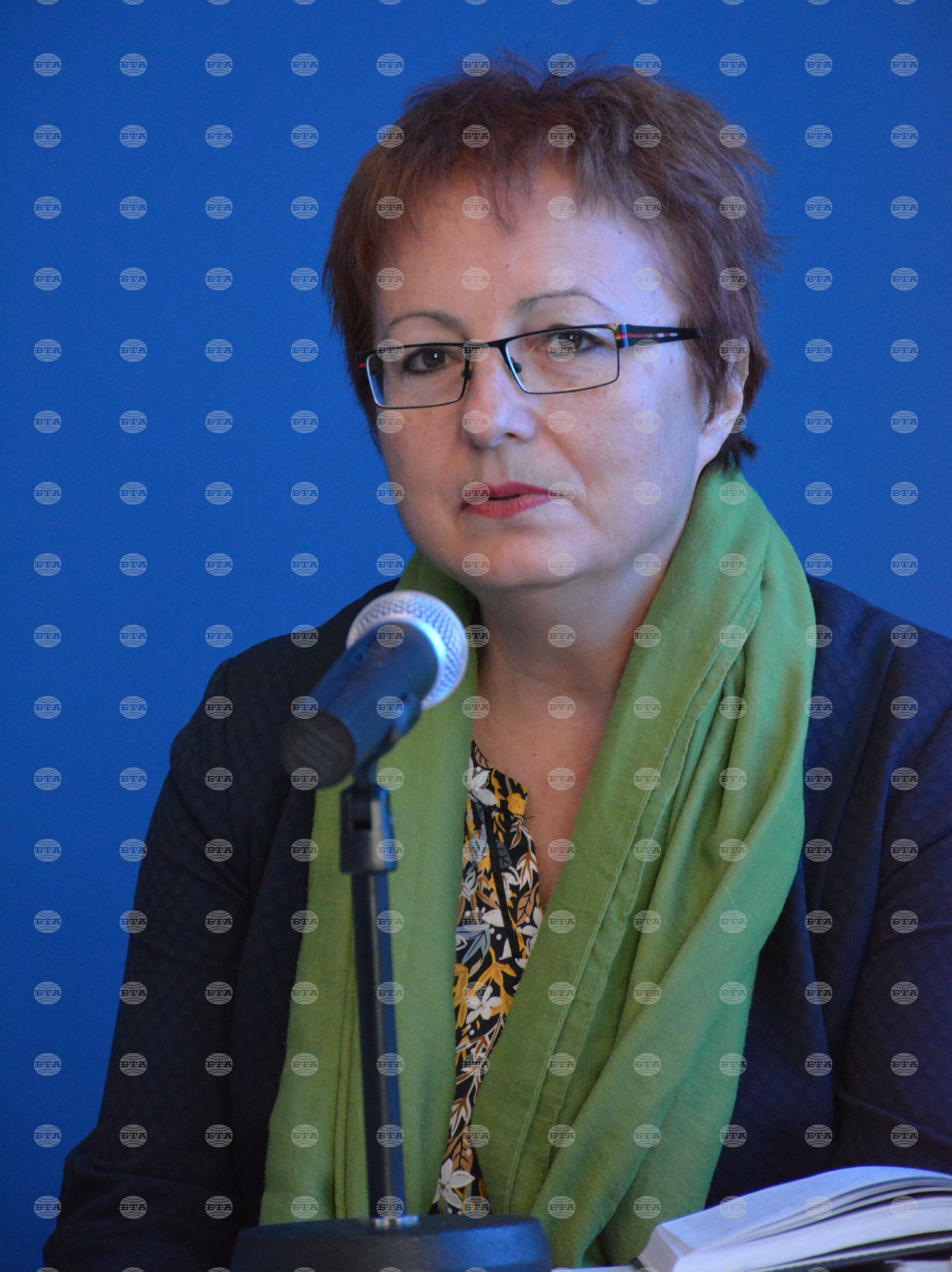 Русе - пресклуб на БТА - Павлина Иванова - пресконференция